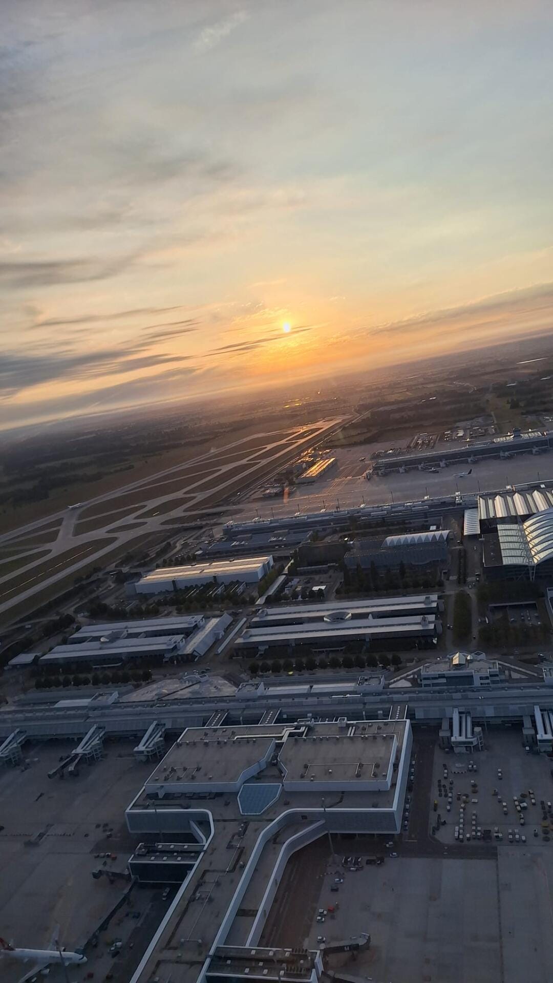 Rundflug ab Landshut: München und Chiemsee im Alpenvorland