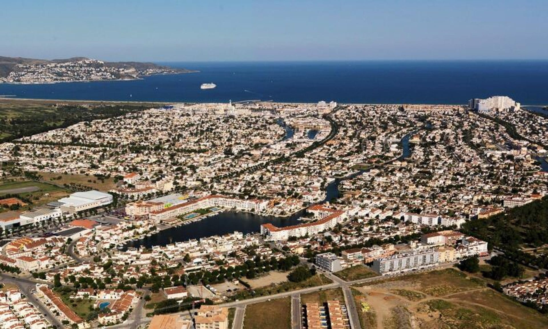 Tapas et playas à Ampuriabrava