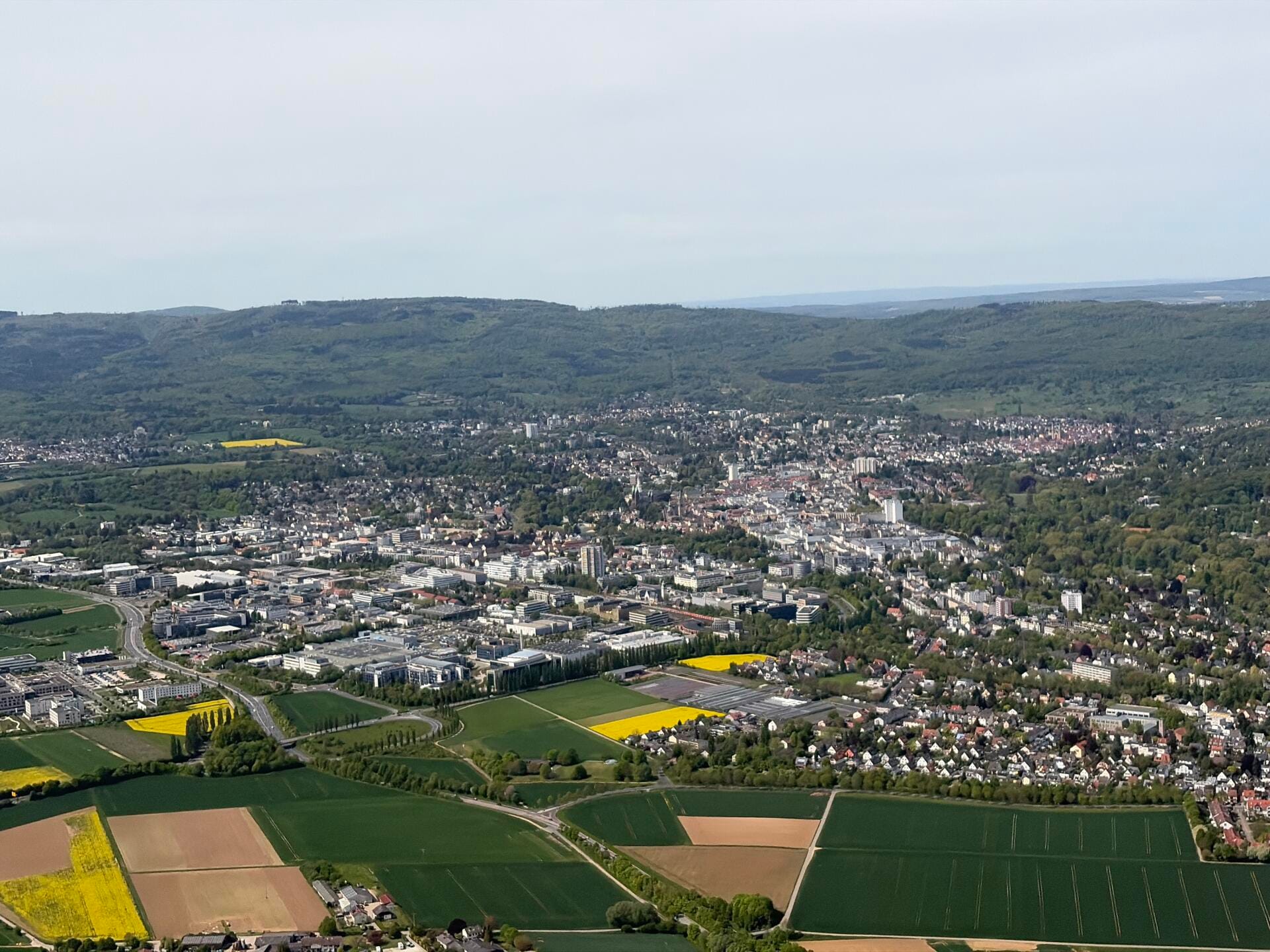 2h Rundflug durch Hessen