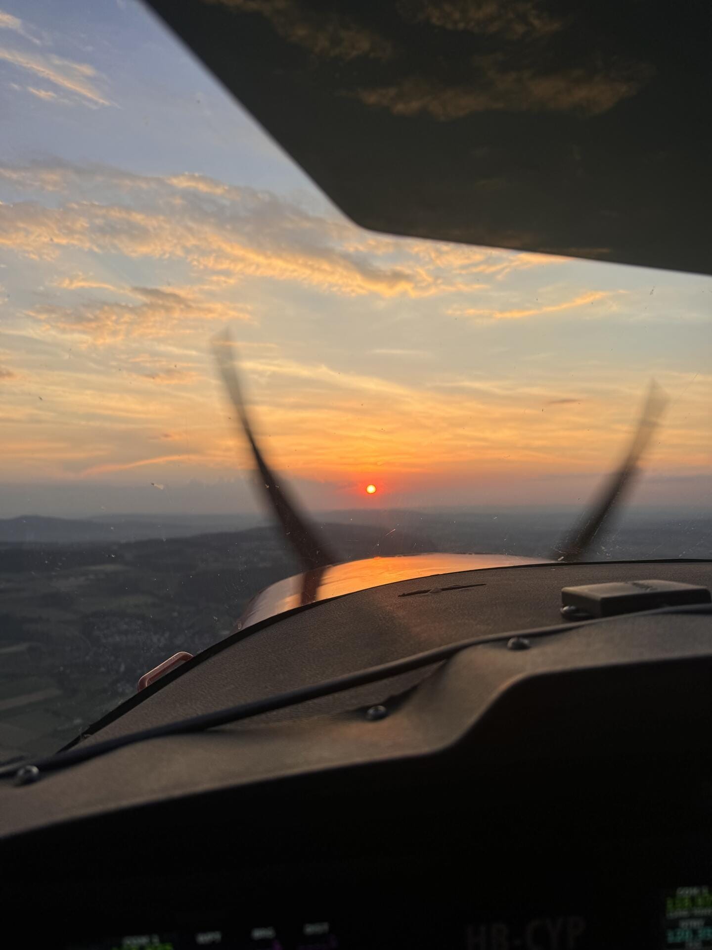 Chasing the sun over the Lake of Zurich