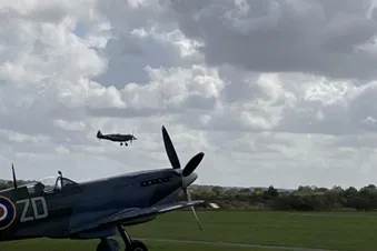 Return flight to IWM Duxford Including 2h admission