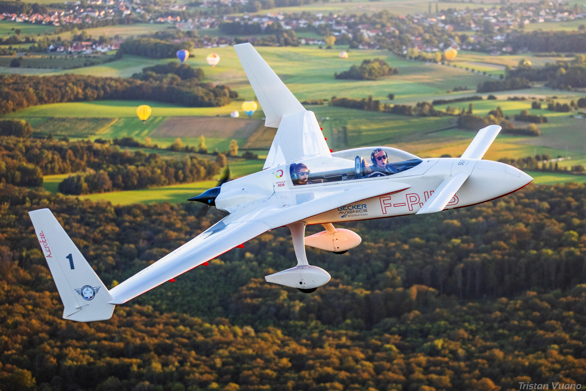 Rutan Aircraft Factory Long EZ