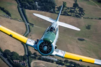 Vintage Harvard Warbird Experience - 20 mins near London.