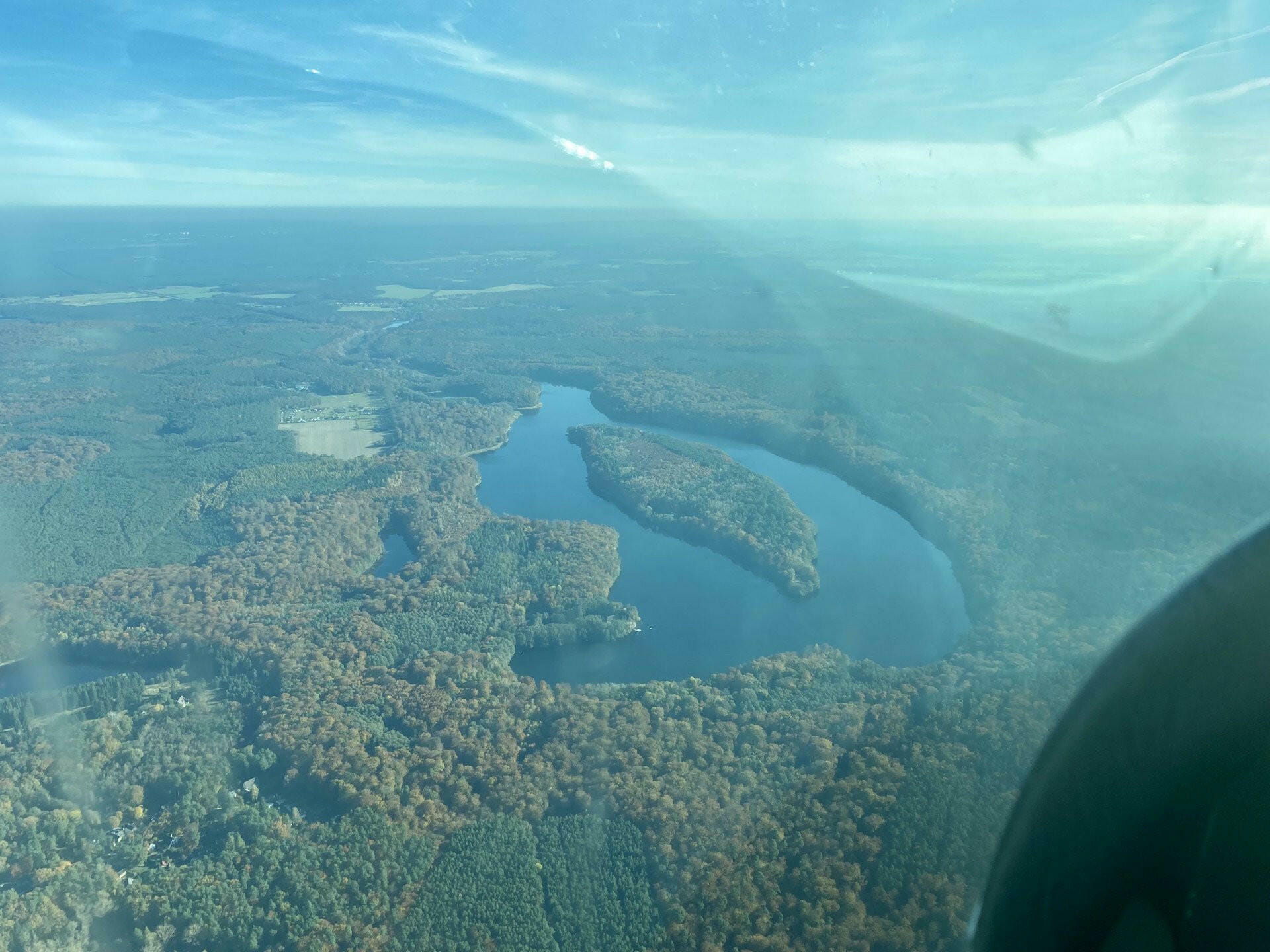 NEU - Rundflug über Berlin ab Strausberg