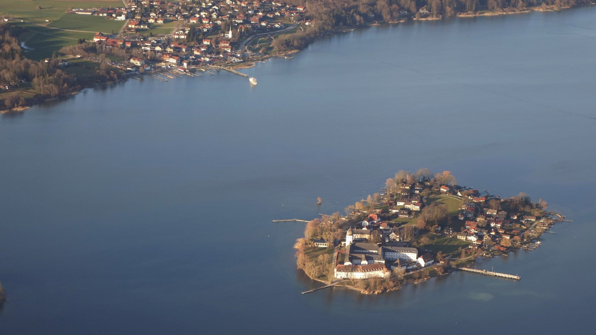 Rundflug Chiemsee - Alpen
