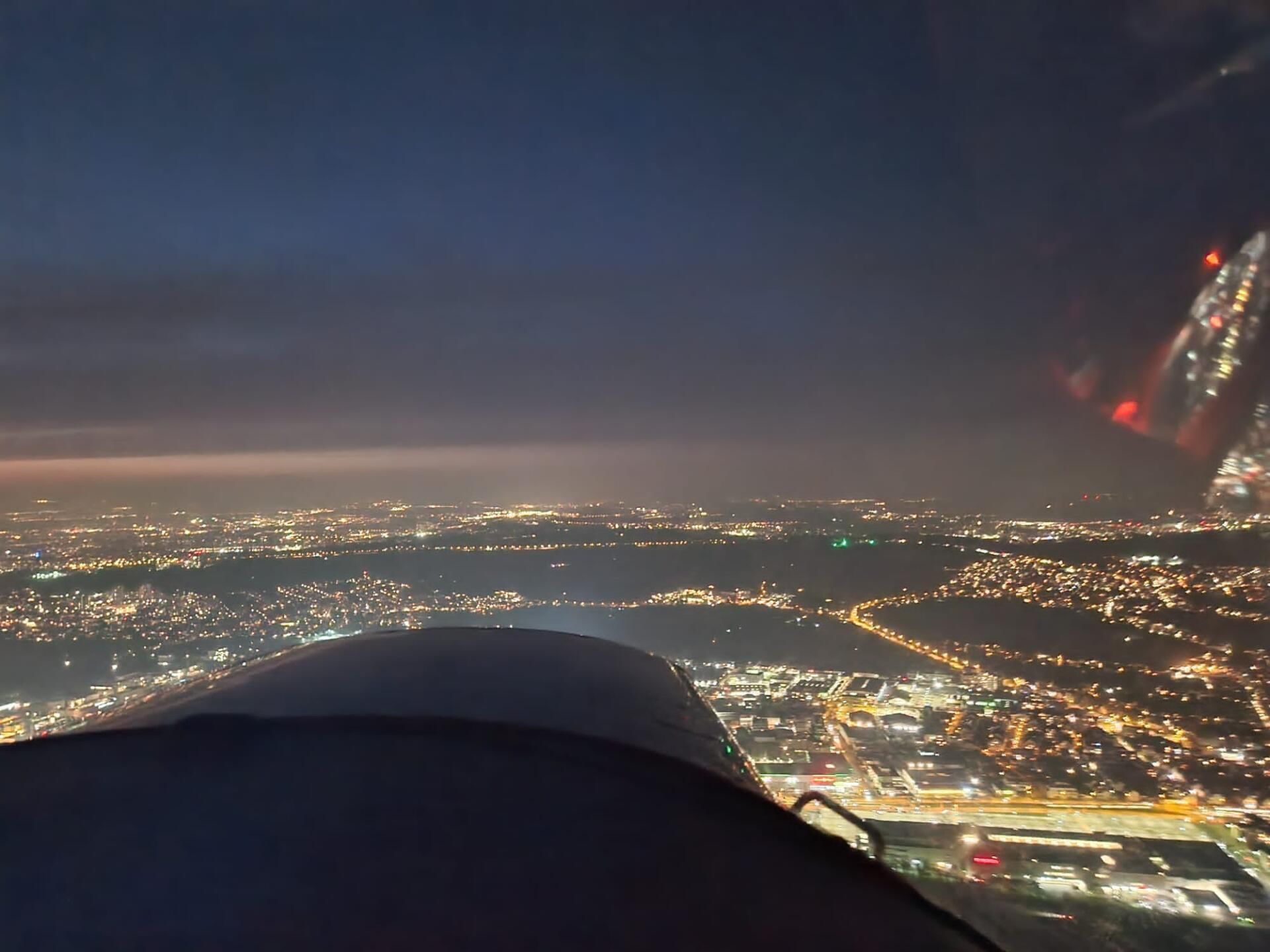 NIGHTFLIGHT🌃 SKYLINE/ Nachtflug Frankfurt