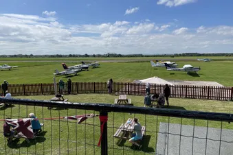 Lunch at Sleap on the Welsh border