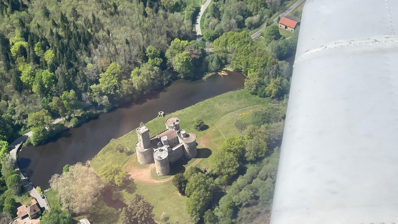 Le château de Montbrun