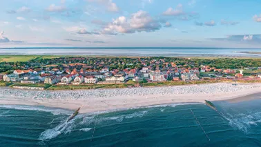 (Min. 3 Passagiere) Wangerooge: Tag für beach