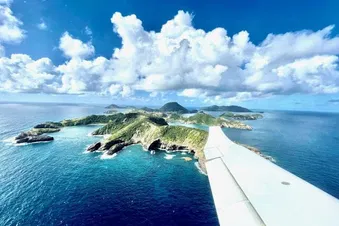 Survol du Sud et sa barrière de corail