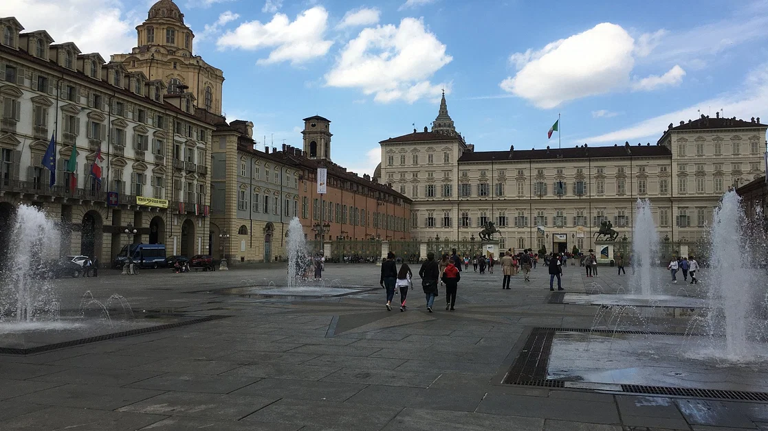 Vol d'excursion : déjeuner et visite dans la journée à Turin