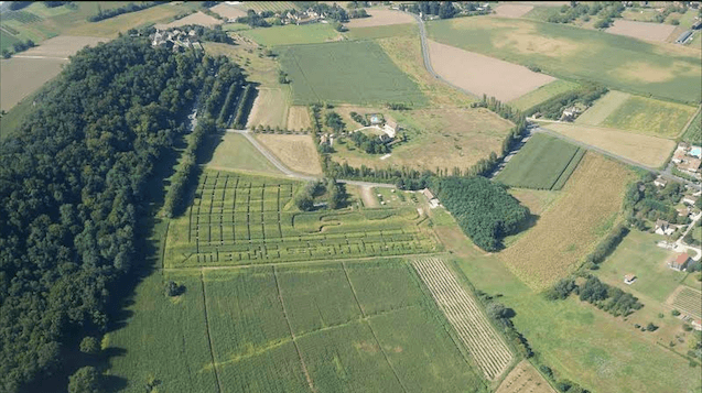 Balade aérienne sur la vallée de la Dordogne