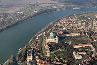 Castle's of the Danube