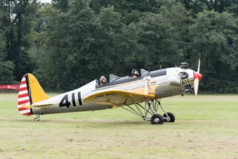 Im offenen Cockpit z.B. über Aachen und die Eifel.