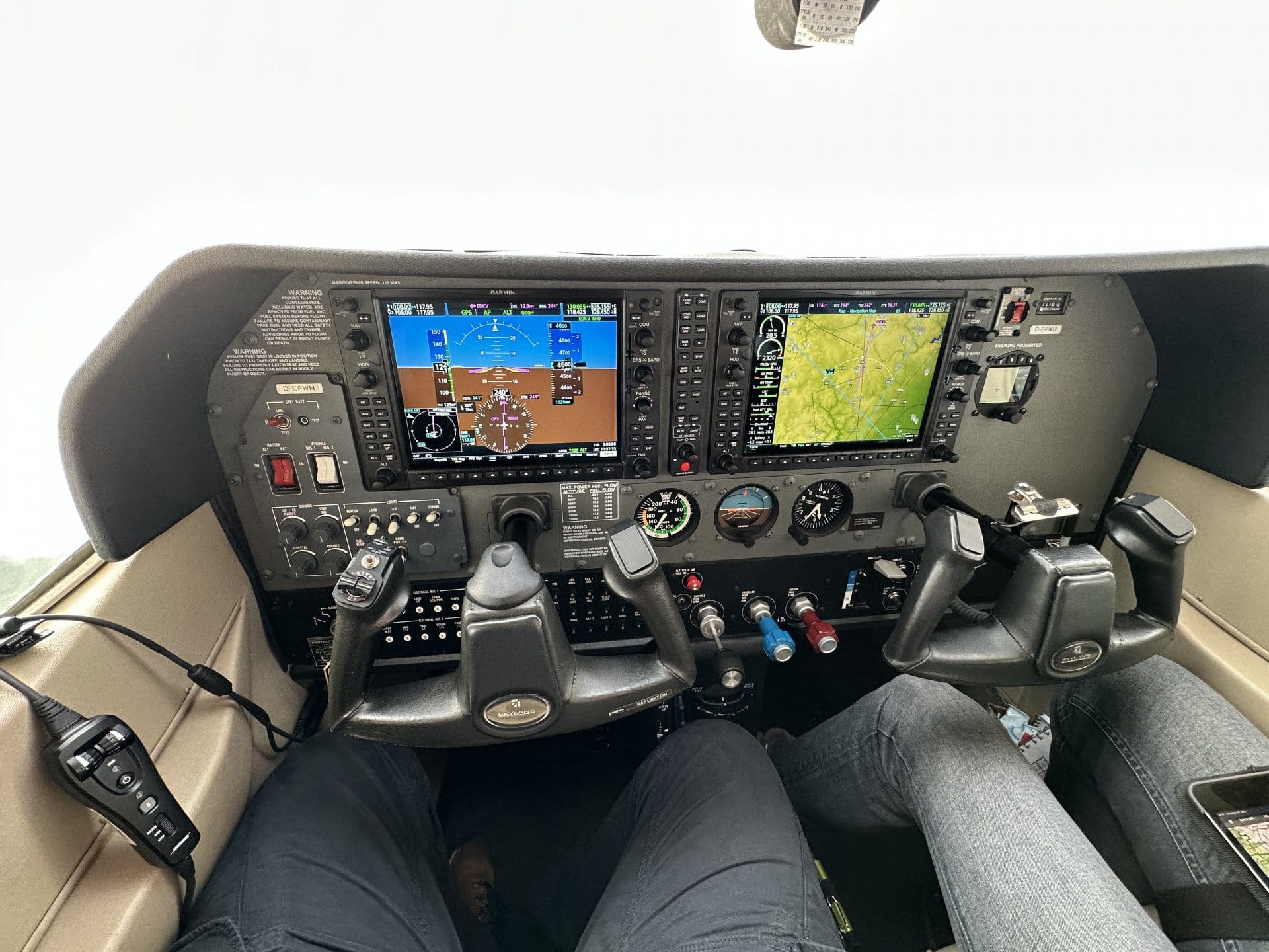Cessna 182T Skylane