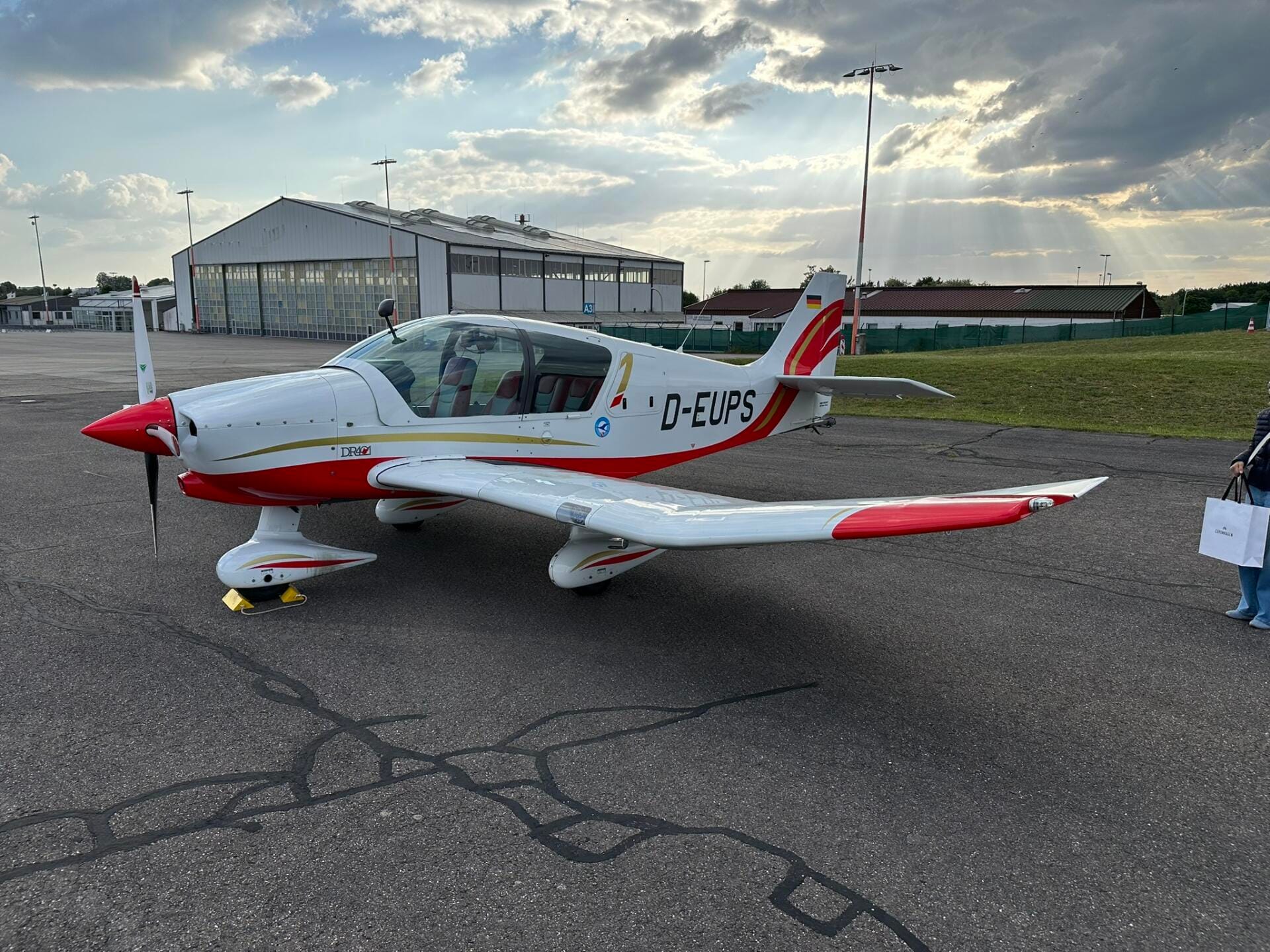 Robin DR401 180HP