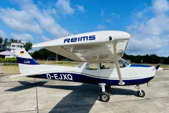 Unser Hochdecker Cessna 172 für vier Personen
