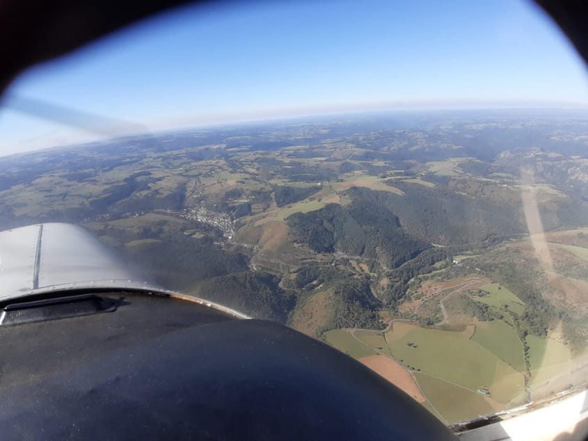 Survol du Mont Mezenc - Langogne - Mende