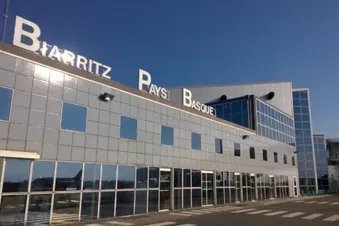 Vol pour Biarritz en bimoteur | 5 passagers