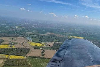 See Silverstone from the air from Cranfield