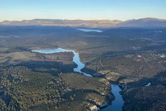 Les merveilles du Verdon : gorges et lac de Sainte-Croix