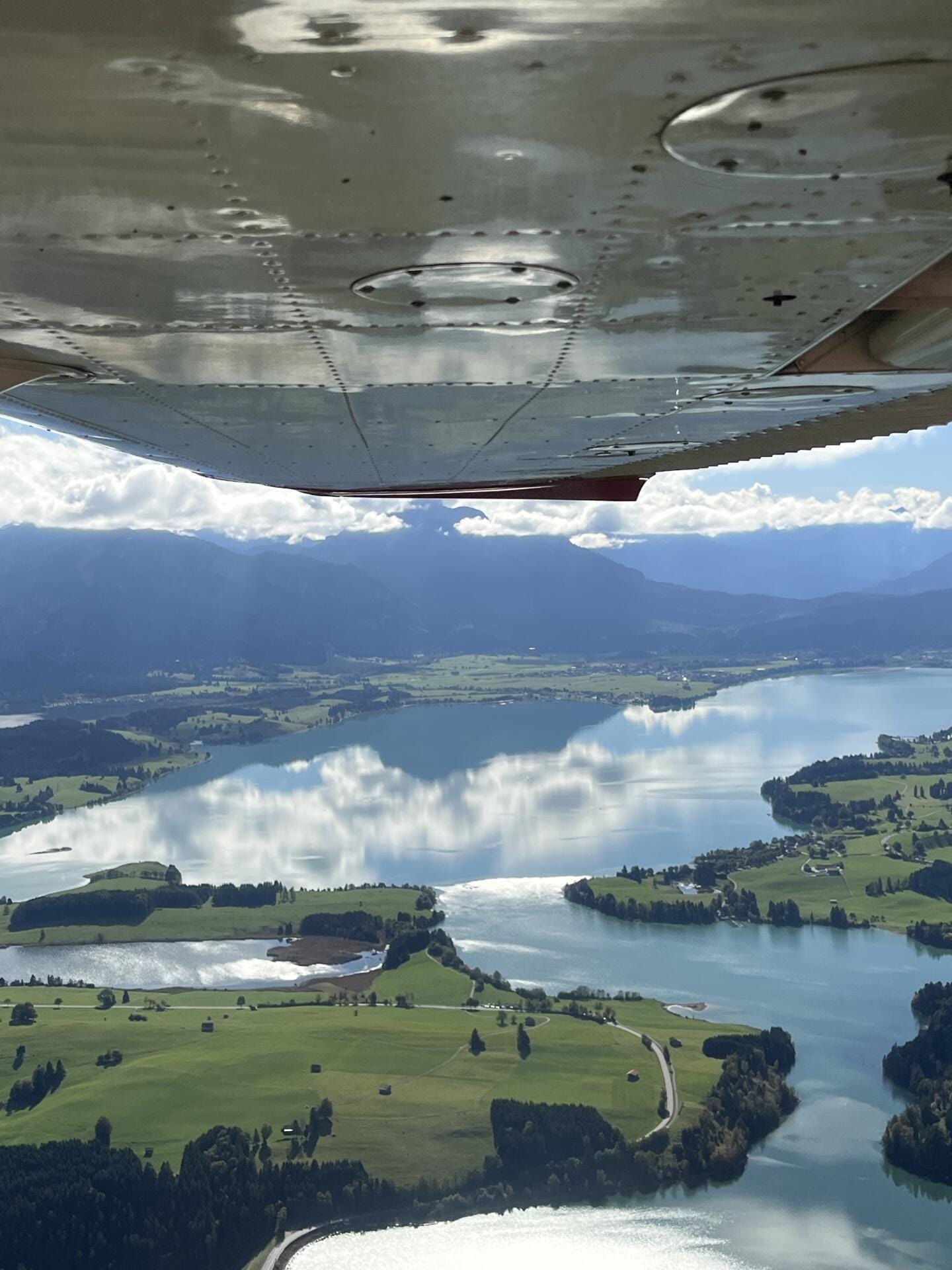 Scenic Flight Around Zugspitze & Füssen & Neuschwanstein