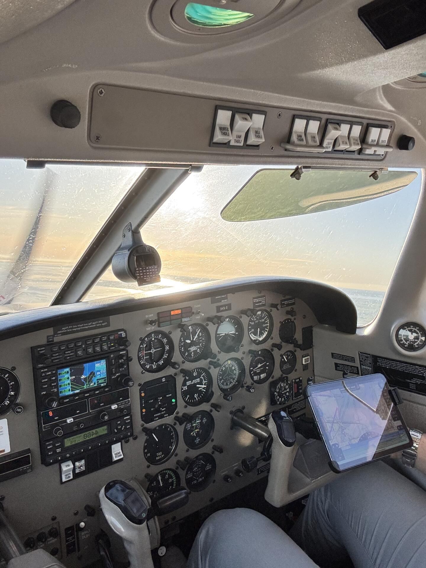 Nordseerundflug über Wilhelmshaven, Bremerhaven und Cuxhaven