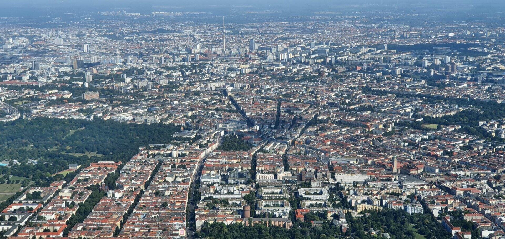 Flexibler Rundflug über Berlin - kurzfristig verfügbar