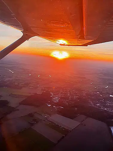 60min & bis 3 Pers: Rundflug über Hannover & Region