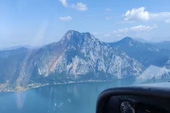 Rundflug im Seengebiet