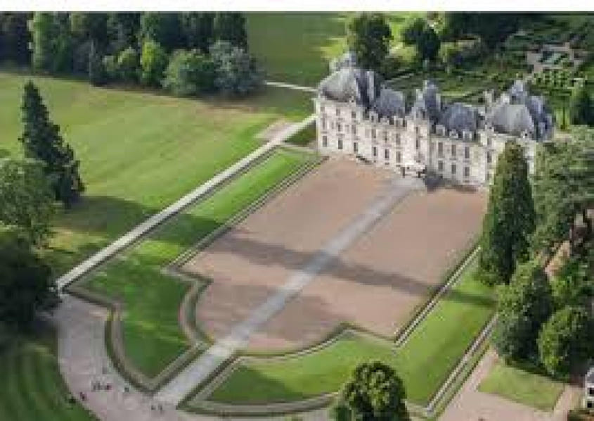 Vol : les Chateaux de la Loire depuis Le Mans en avion