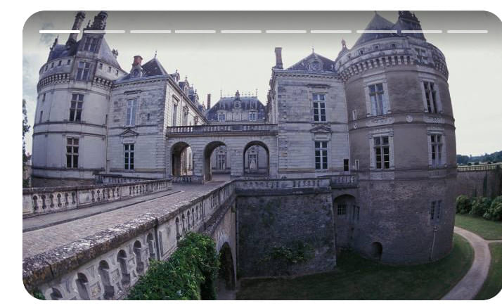 Découverte aérienne du patrimoine du Mans 🏰