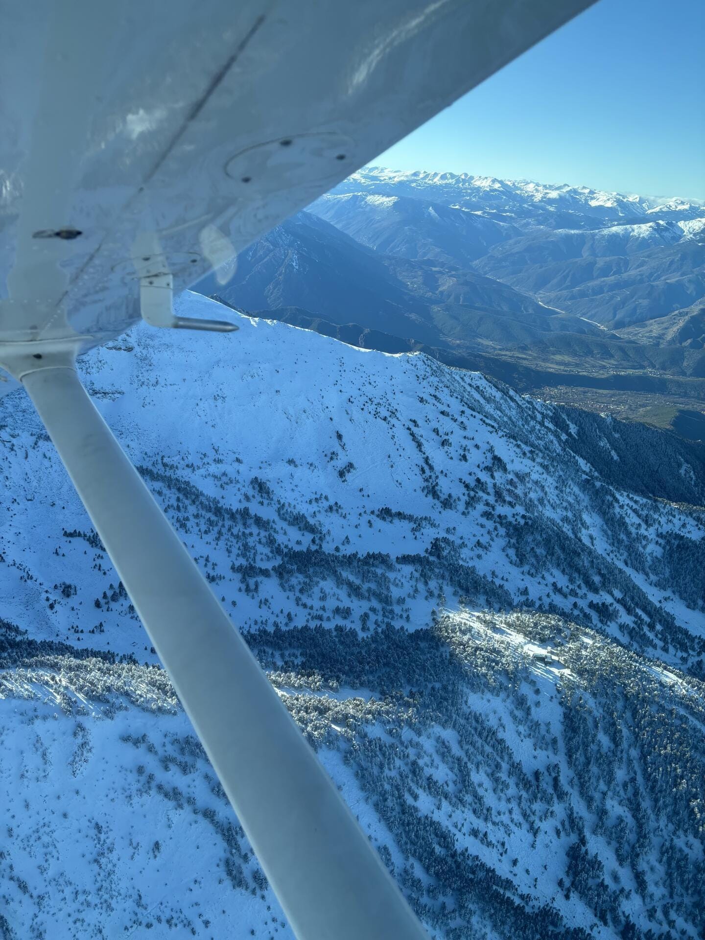 Découverte des Pyrénées vues du ciel