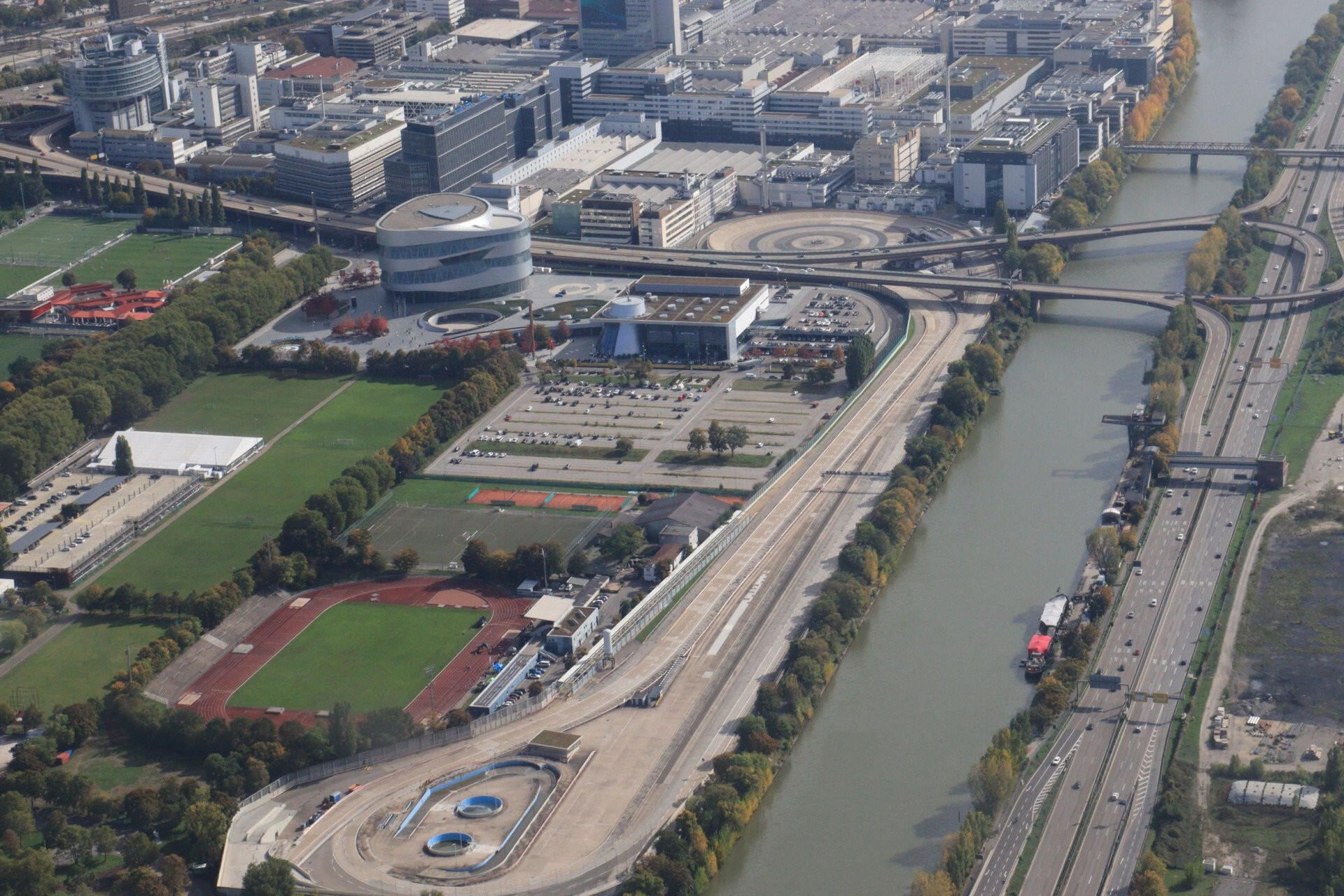 Rundflug über Stuttgart, Speyer, Heidelberg & Hockenheimring
