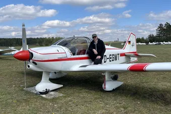 Verkehrsflughafen und weitere spannende Orte aus dem Cockpit