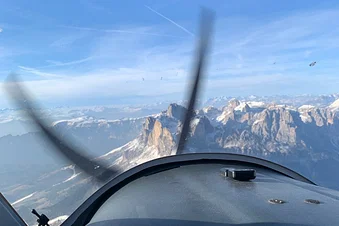 Dolomites sightseeing flight (1H)