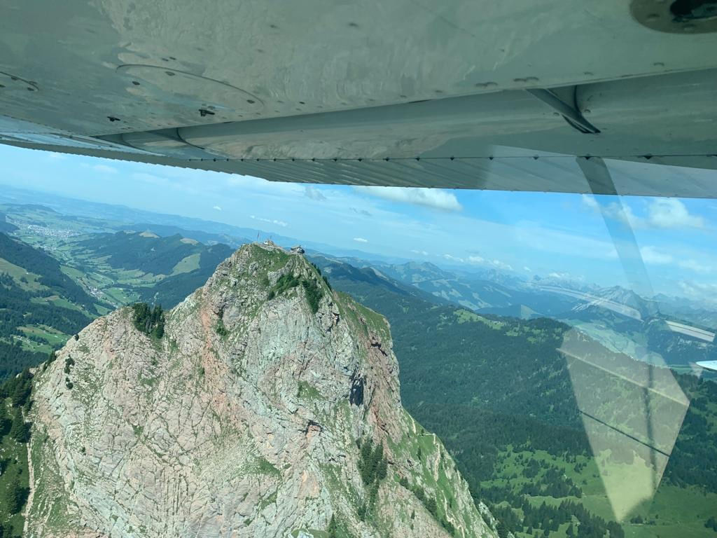 Mythen und Rigi aus der Luft