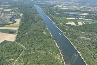 Rhein bei Karlsruhe