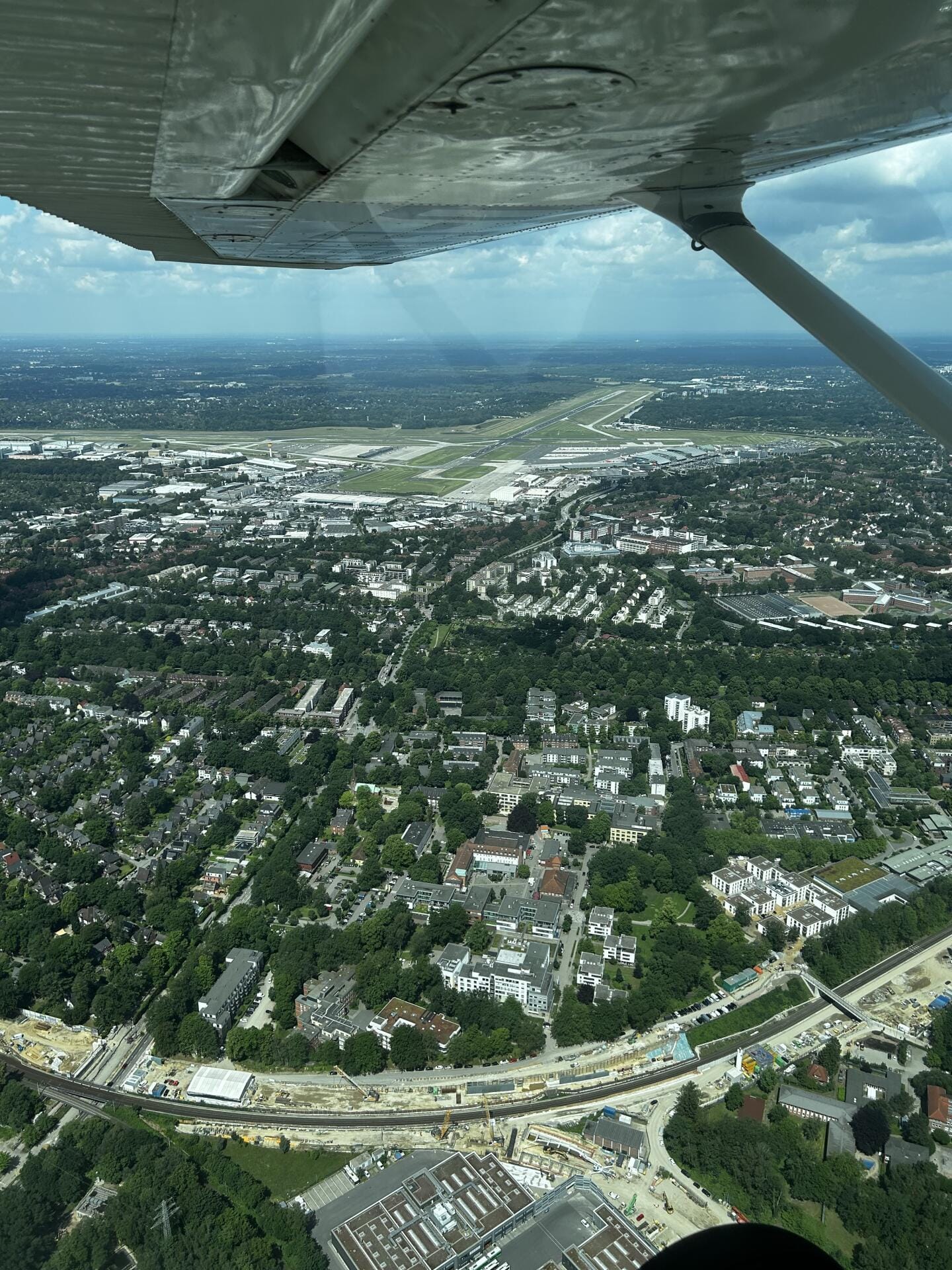 Moin Hamburg! City-Rundflug in der Cessna