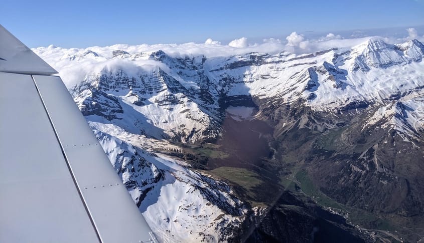 Cirque de Gavarnie et Pic du Midi depuis Pau