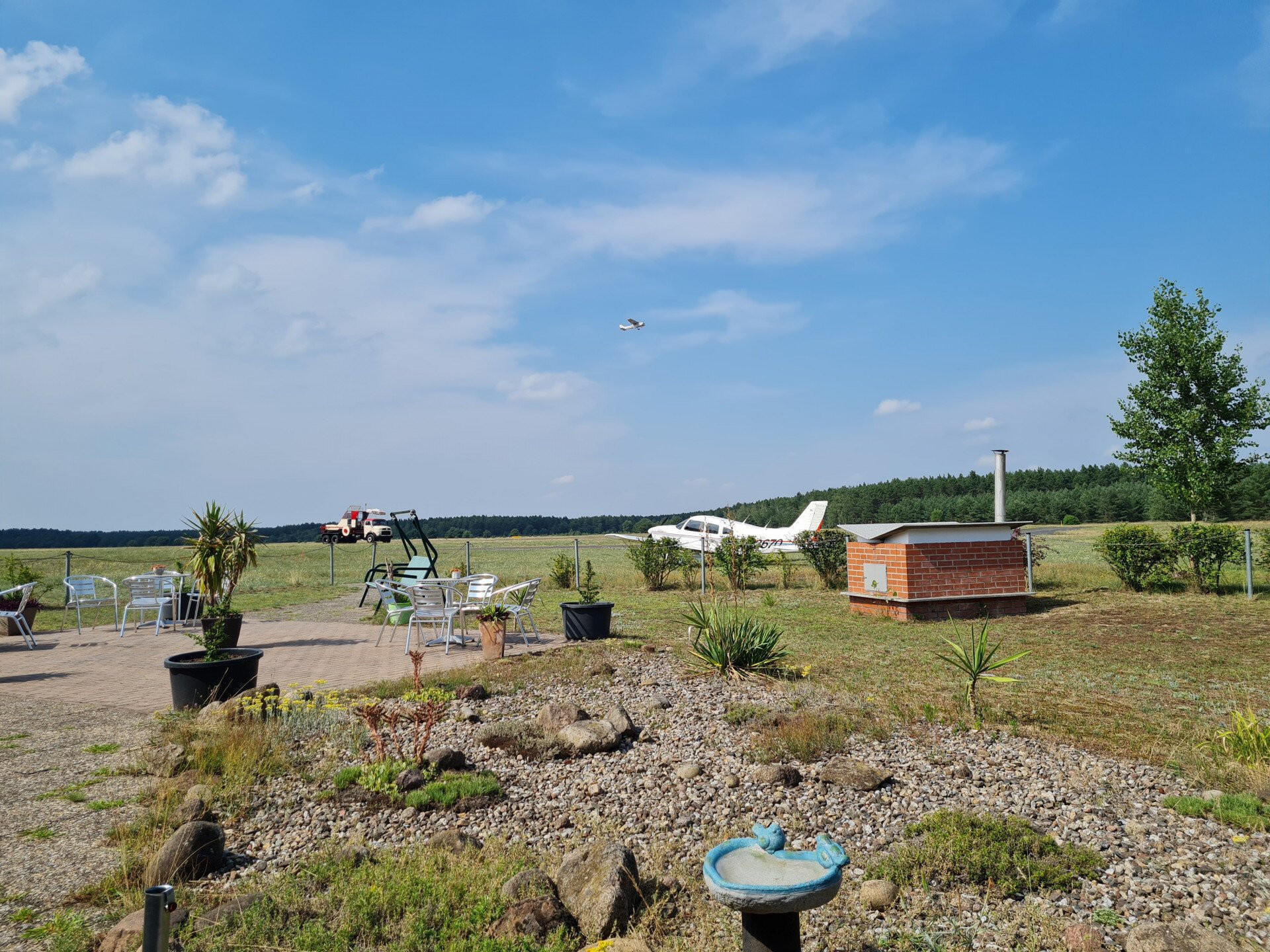 Flug über Frankfurt/O. nach Eisenhüttenstadt ( Kaffe&Kuchen)