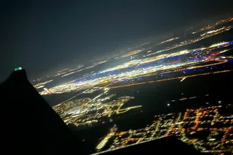 Über und am Internationalen Frankfurter Flughafen vorbei