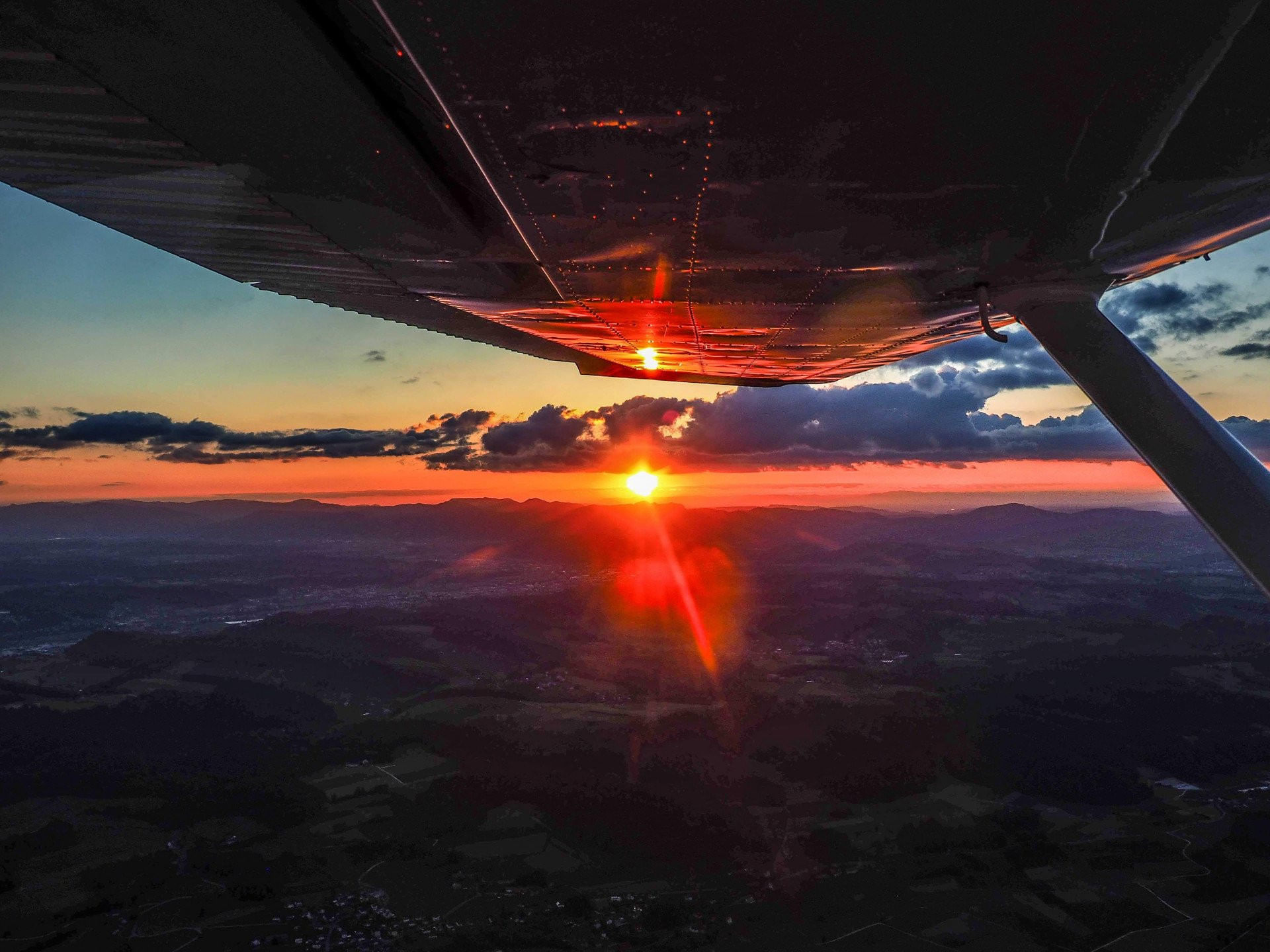 Bergwanderung über die Innerschweiz mit dem Flugzeug!