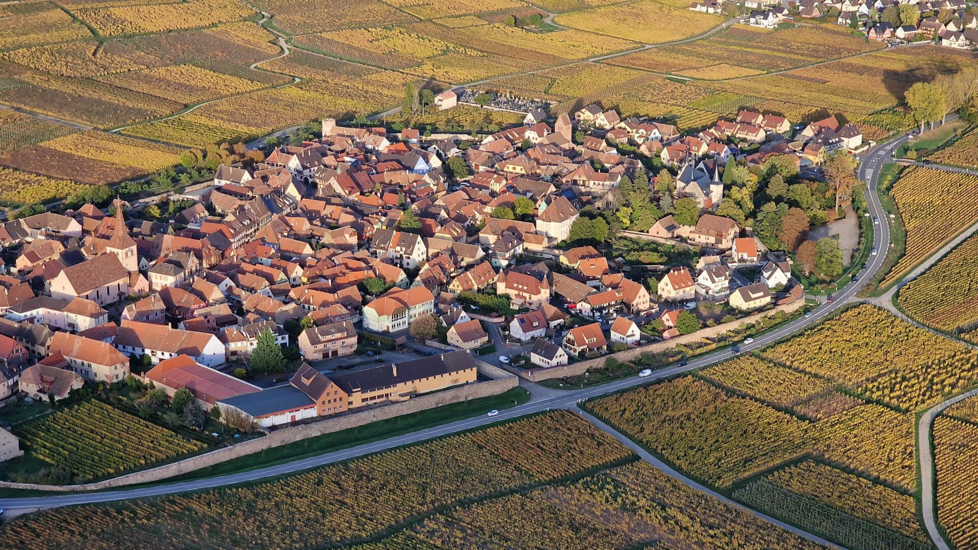 [30min] En Dr400 -> Vol sur les crêtes et environs de Colmar