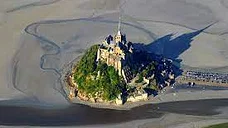 Le Mont Saint-Michel depuis le ciel