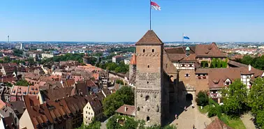 Erlebe Nürnberg aus der Perspektive eines Vogels