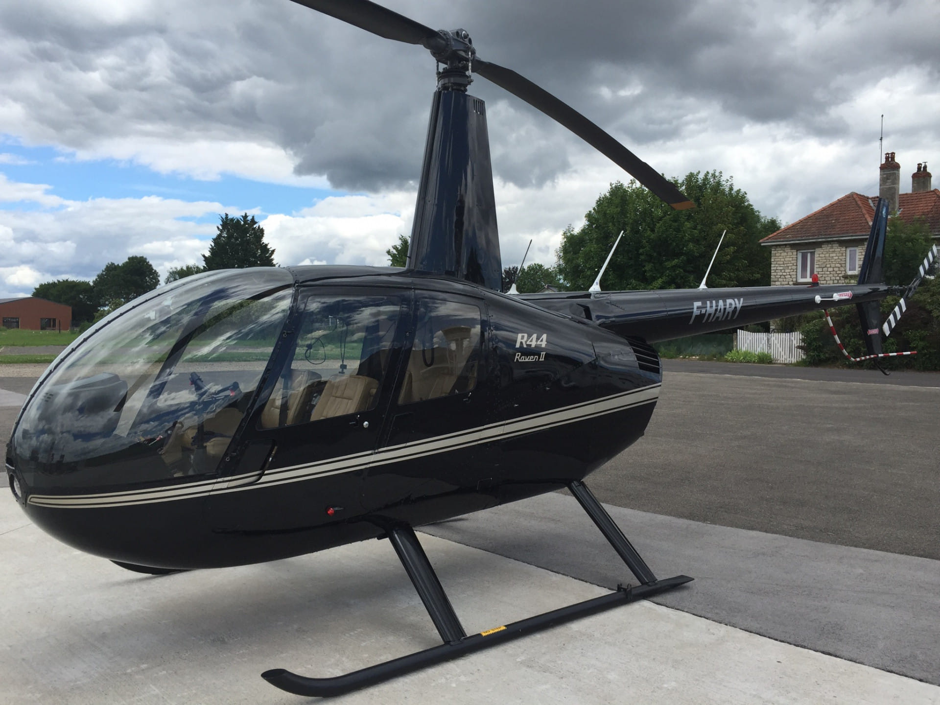 Robinson R44 Raven II