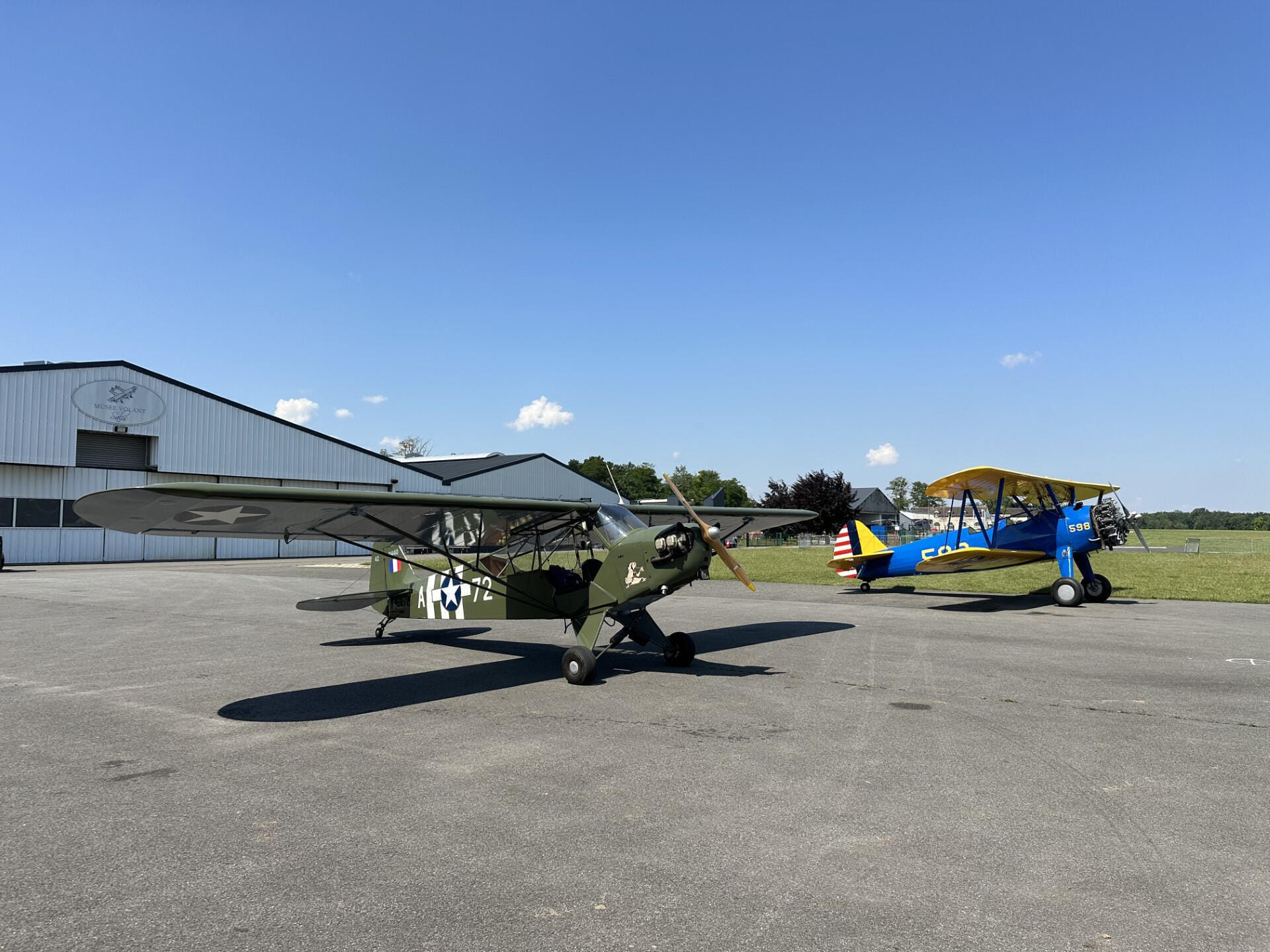 Piper L4 Grasshoppers