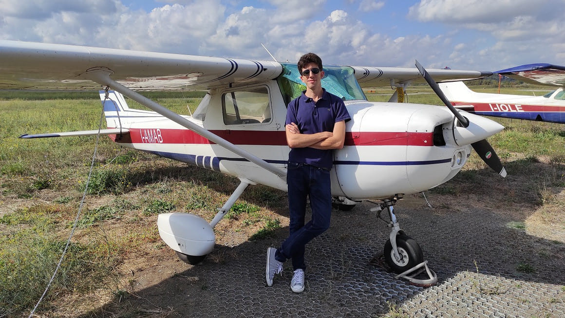 Side view of the Cessna 150 I-AMAB