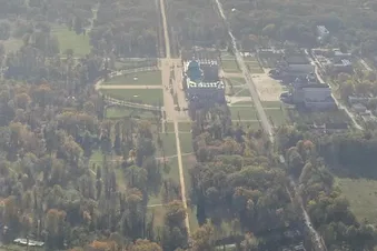 Flyover über Berlin ab Strausberg